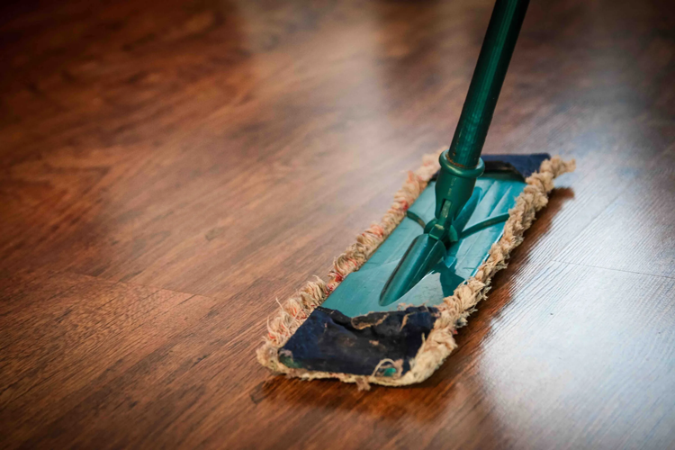 Why is choosing the right kind of floor cleaner important