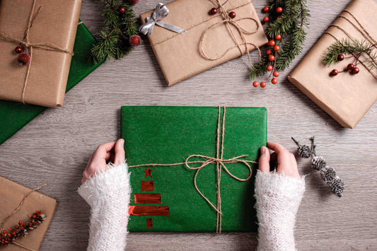 How to give safe and sustainable gifts this Christmas?